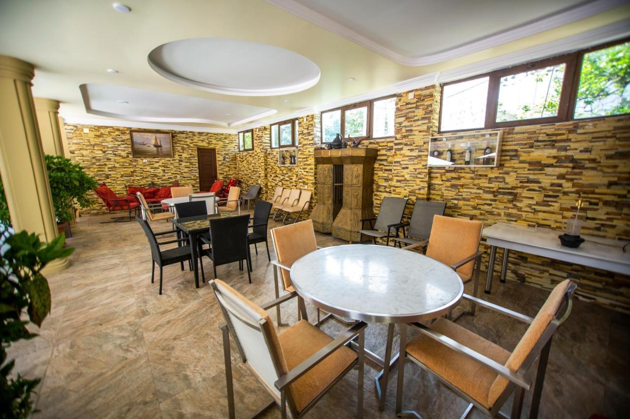 Hotel Chveni Ezo Kobuleti Esterno foto