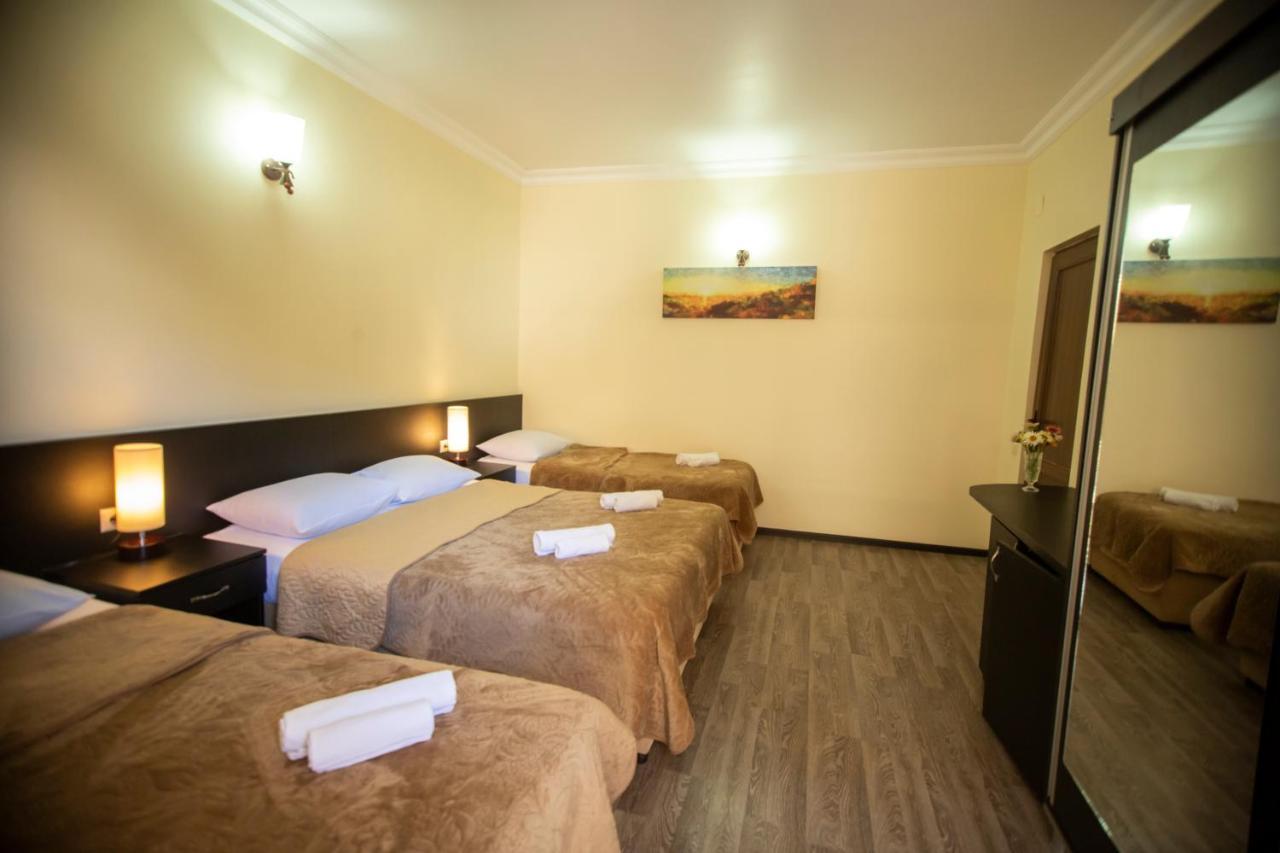 Hotel Chveni Ezo Kobuleti Esterno foto